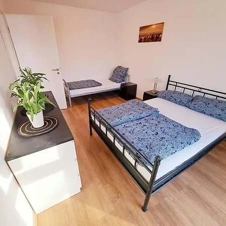 Apartment Schones 2 Neubau-loft 55m² Mit Balkon