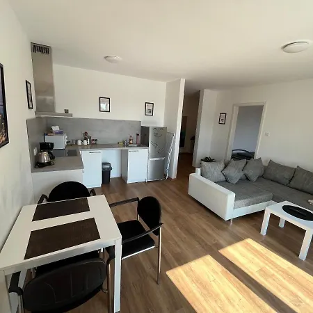 Apartment Schones 2 Neubau-loft 55m² Mit Balkon *